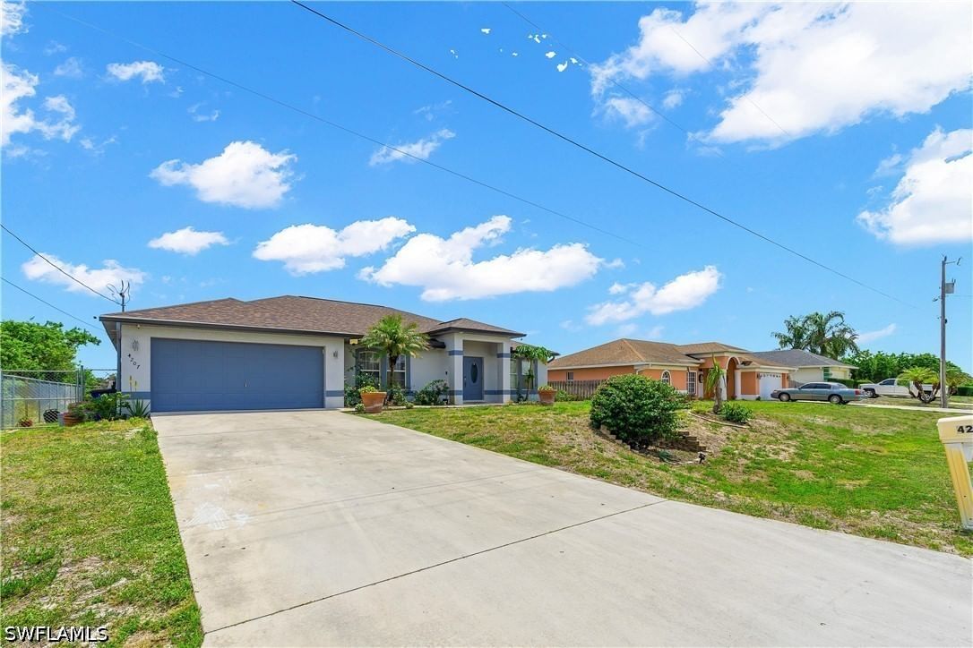 4207 30th Street SW, Lehigh Acres, FL 33976 photo 2