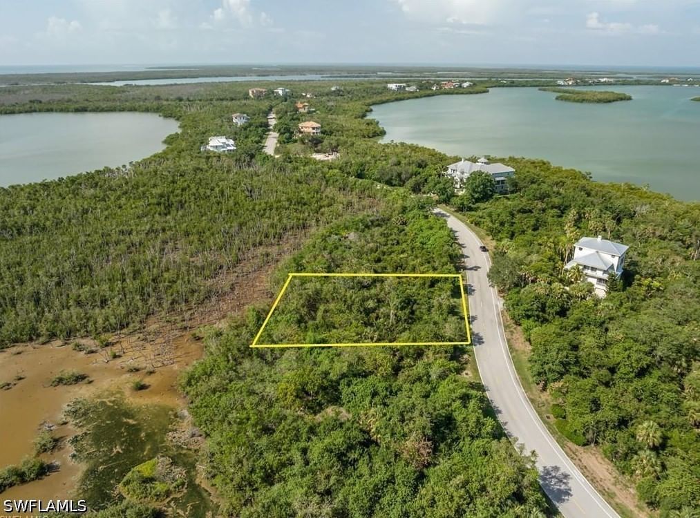 822 Whiskey Creek Drive, Marco Island, FL 34145 photo 4