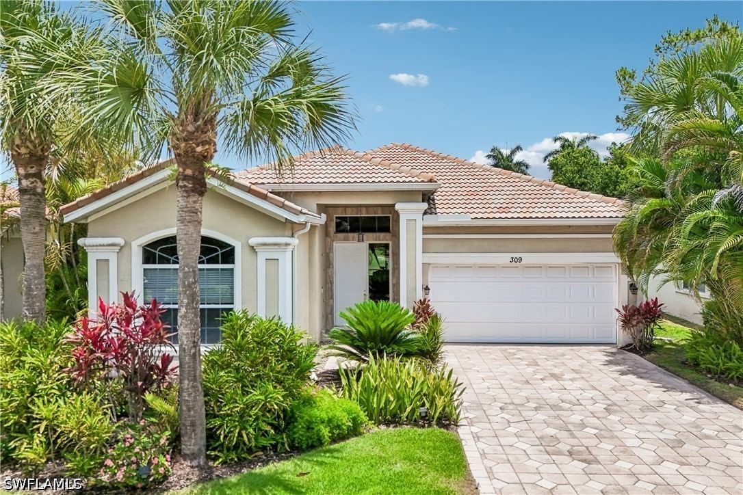 309 Harvard Lane, Naples, FL 34104 photo 3