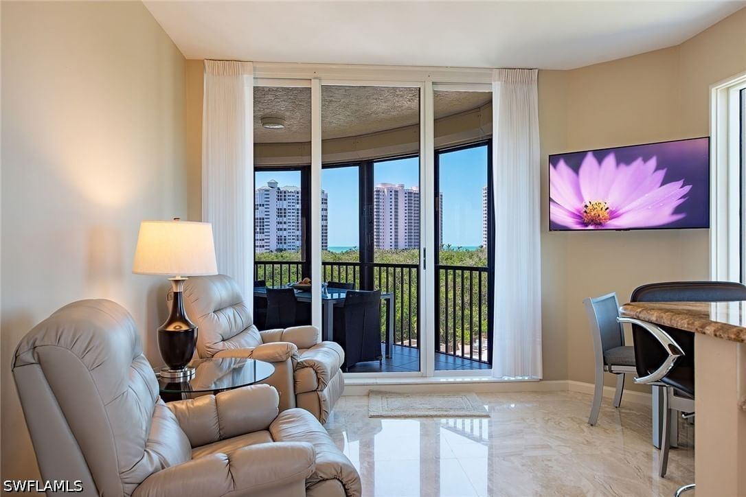 8990 Bay Colony Drive #403, Naples, FL 34108 photo 5