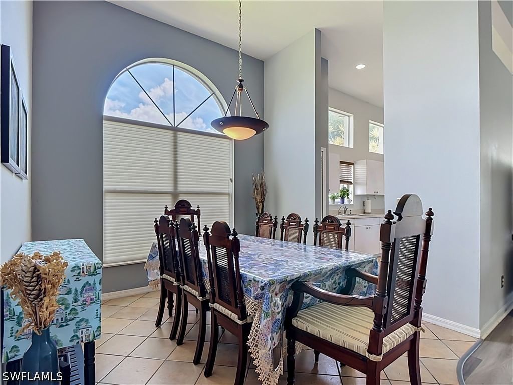 19372 Silver Oak Drive, Estero, FL 33967 photo 5