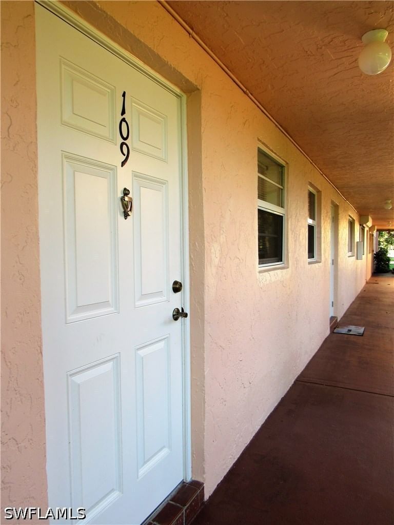 100 Forest Lakes Boulevard #109, Naples, FL 34105 photo 4