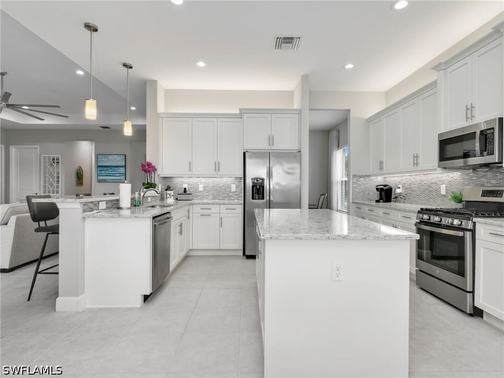 28510 Wharton Drive, Bonita Springs, FL 34135 photo 4