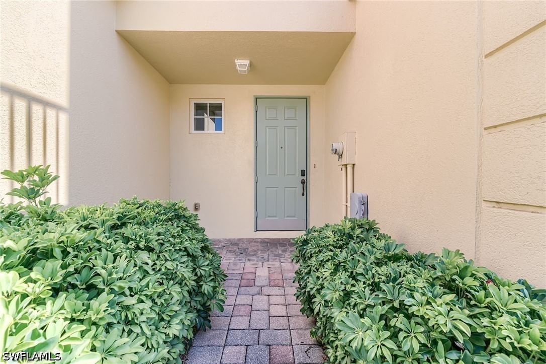 9808 Solera Cove Pointe #102, Fort Myers, FL 33908 photo 2