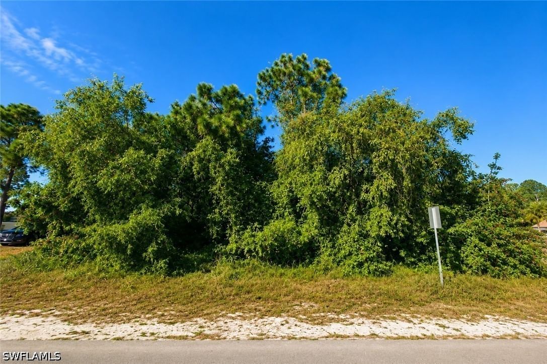 1803 Sunniland Boulevard, Lehigh Acres, FL 33971 photo 3