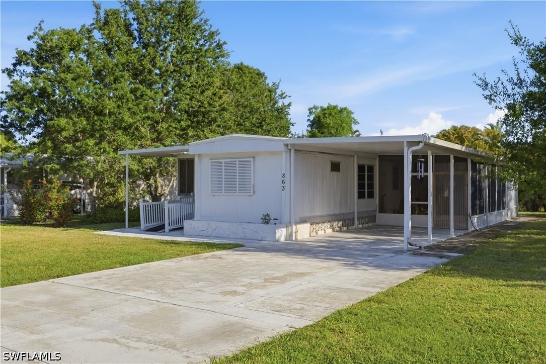 863 Manatee Road, Naples, FL 34114 photo 4