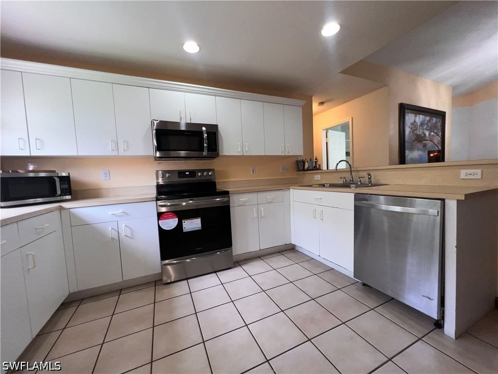 8149 Pennsylvania Boulevard, Fort Myers, FL 33967 photo 2