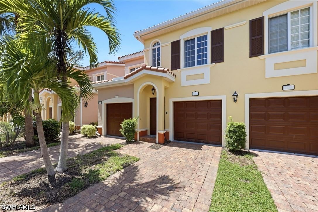 20321 Estero Gardens Circle #203, Estero, FL 33928 photo 2