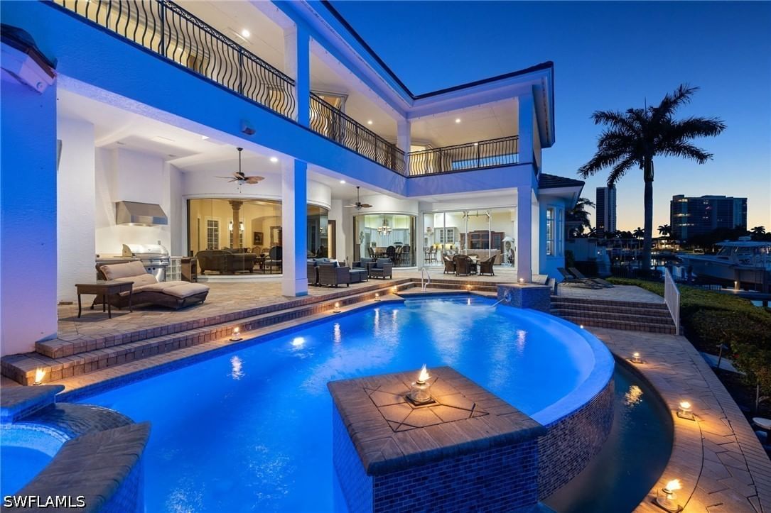 339 Devils Bight, Naples, FL 34103 photo 3