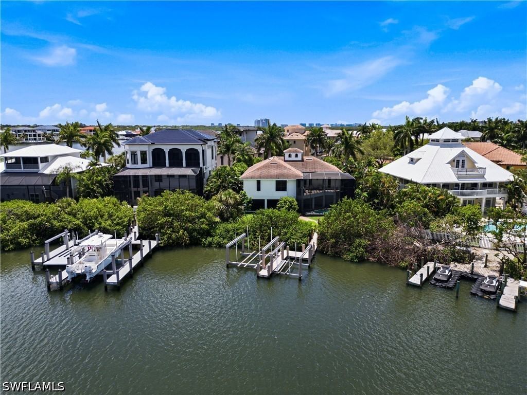 201 San Mateo Drive, Bonita Springs, FL 34134 photo 5
