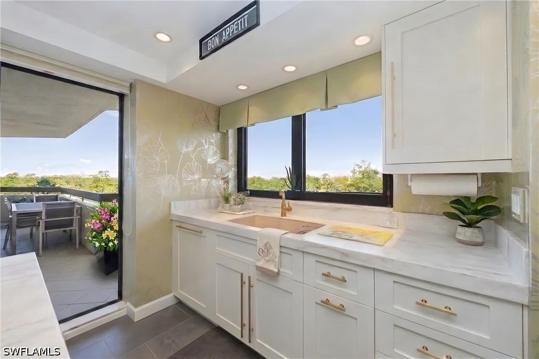 6001 Pelican Bay Boulevard #204, Naples, FL 34108 photo 5