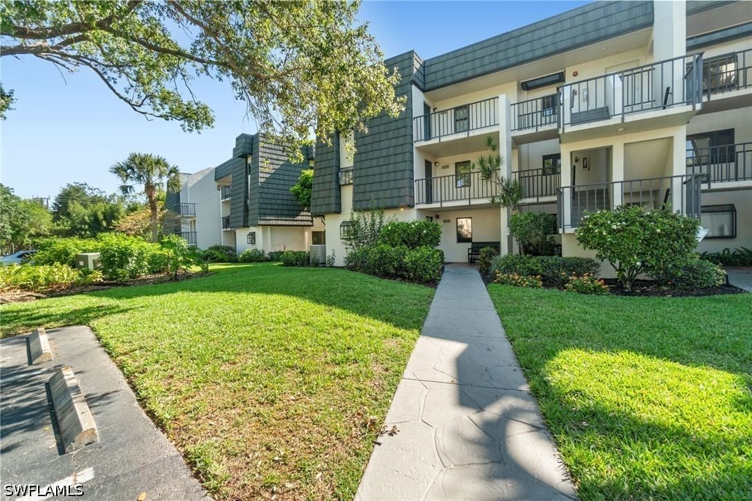 1526 Oyster Catcher Point #1526A, Naples, FL 34105 photo 2