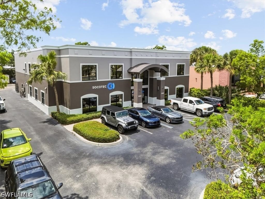 2224 Trade Center Way, Naples, FL 34109 photo 2
