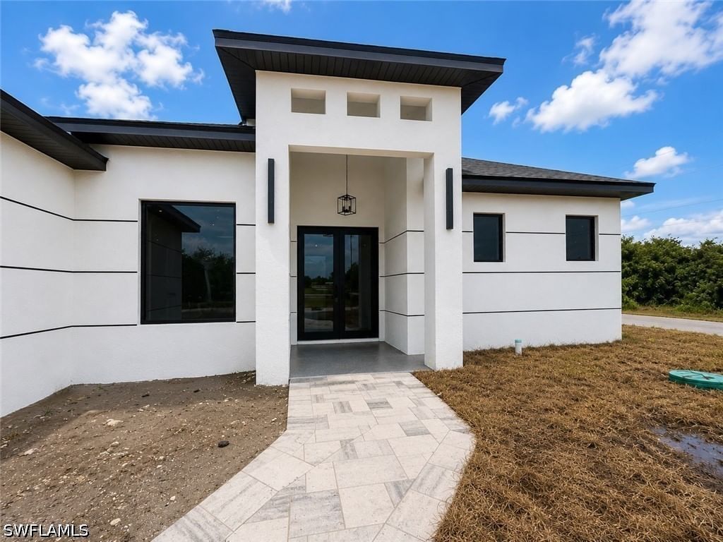 921 Martha Avenue S, Lehigh Acres, FL 33974 photo 2