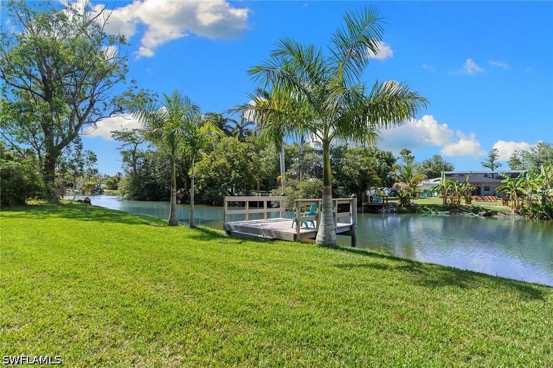 61 Constitution Drive, Naples, FL 34112 photo 5