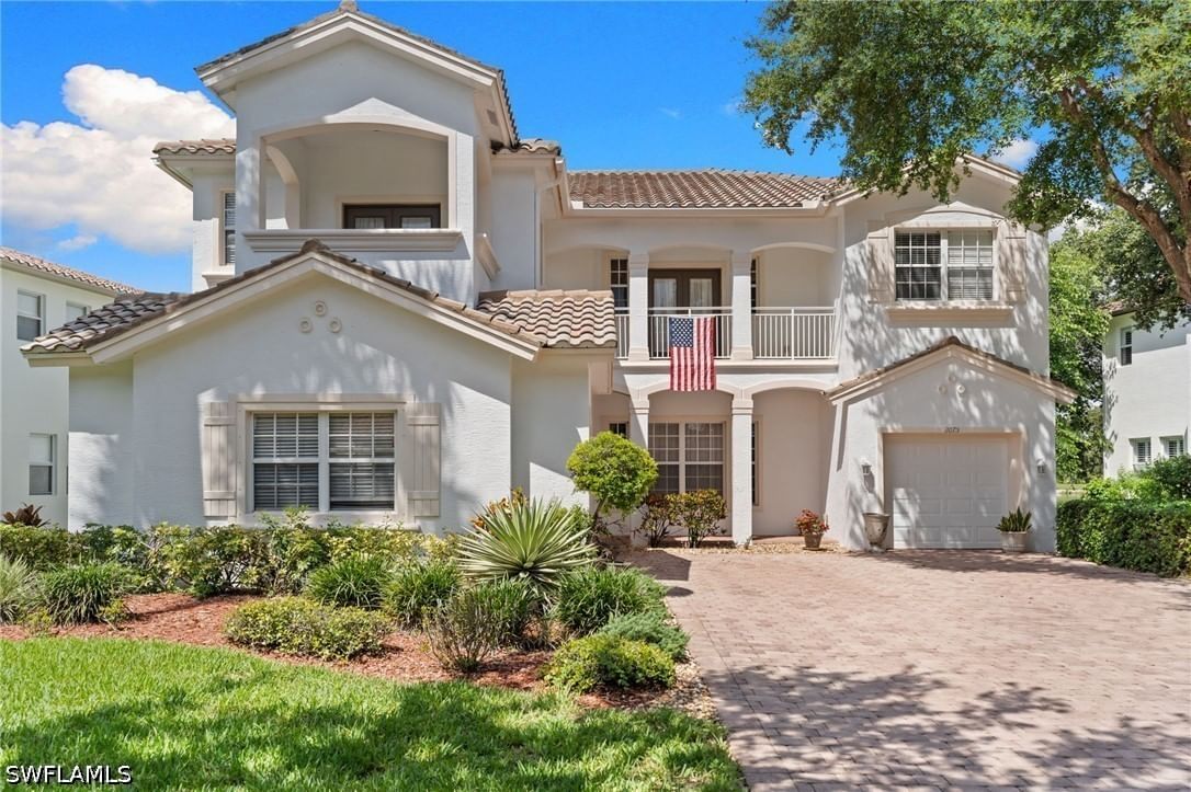 2075 Par Drive, Naples, FL 34120 photo 2