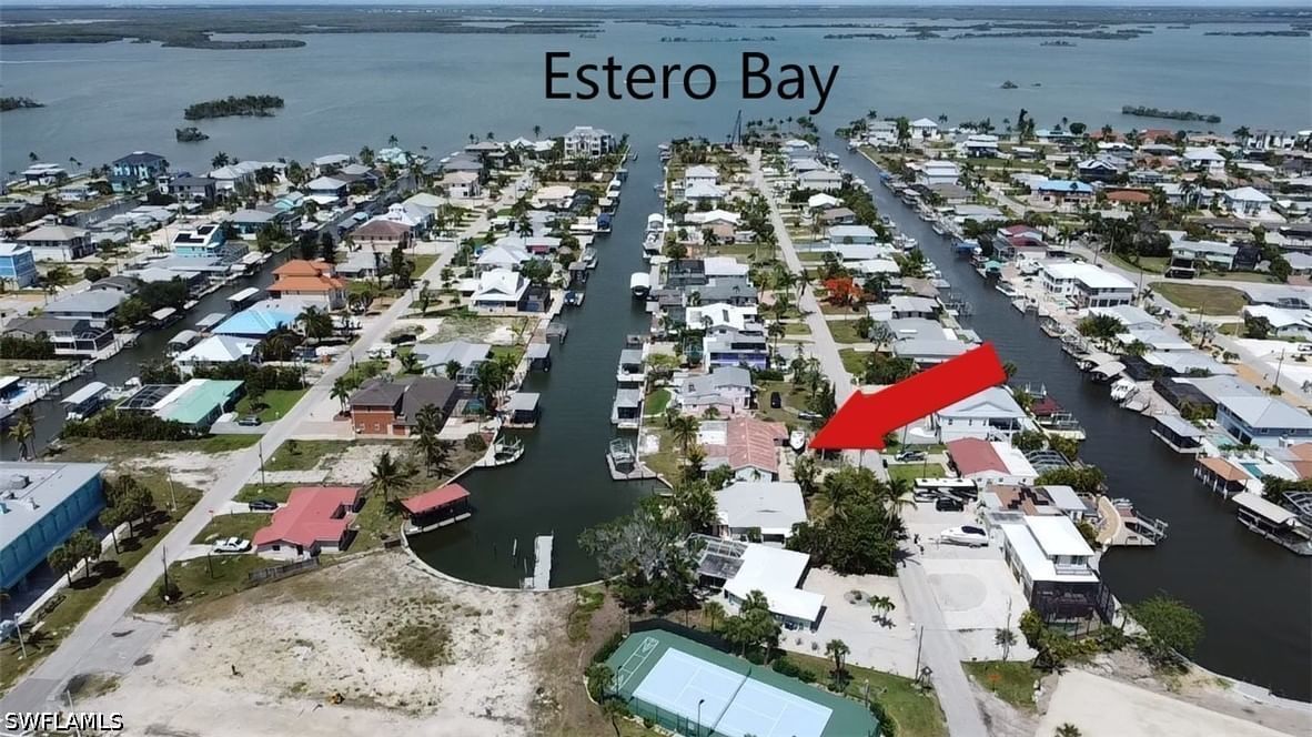 139 Ibis Street, Fort Myers Beach, FL 33931 photo 2