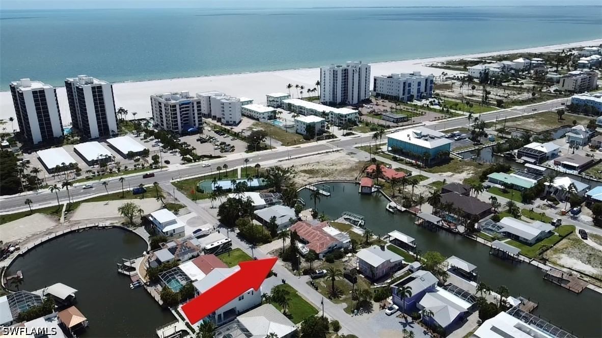 139 Ibis Street, Fort Myers Beach, FL 33931 photo 3