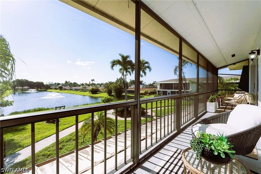 185 Palm Drive #18L, Naples, FL 34112 photo 2