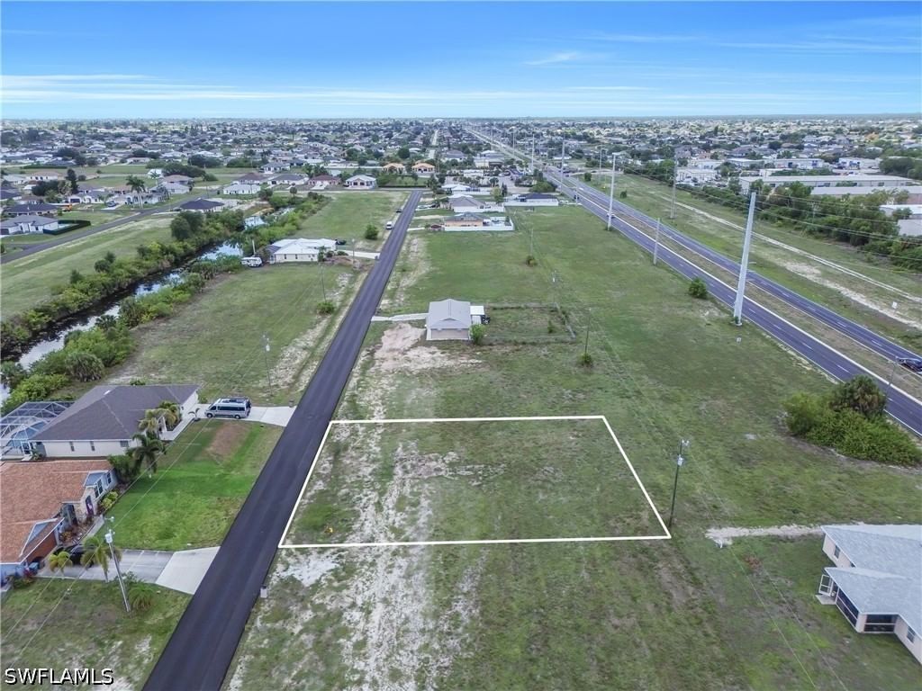 1011 NE 23rd Terrace, Cape Coral, FL 33909 photo 5