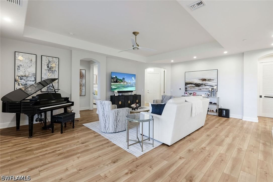 588 Avellino Isles Circle #20101, Naples, FL 34119 photo 5