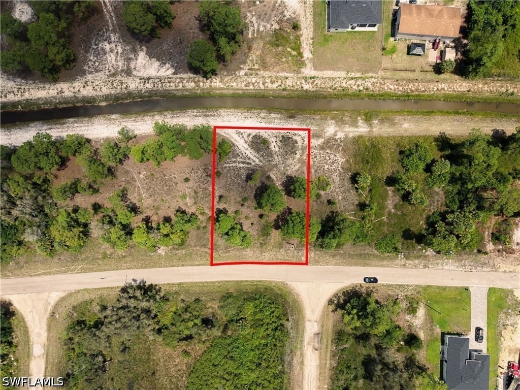 1041 Coleridge Street, Lehigh Acres, FL 33974 photo 2