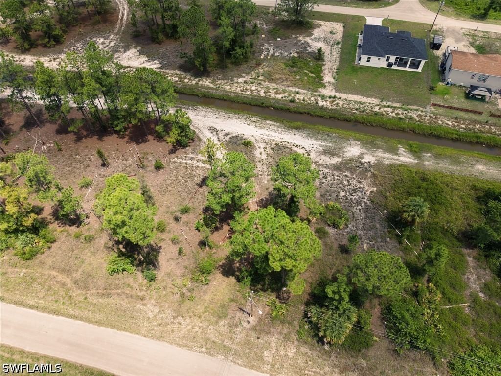 1041 Coleridge Street, Lehigh Acres, FL 33974 photo 3
