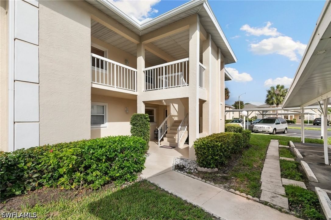 685 Squire Circle #204, Naples, FL 34104 photo 2