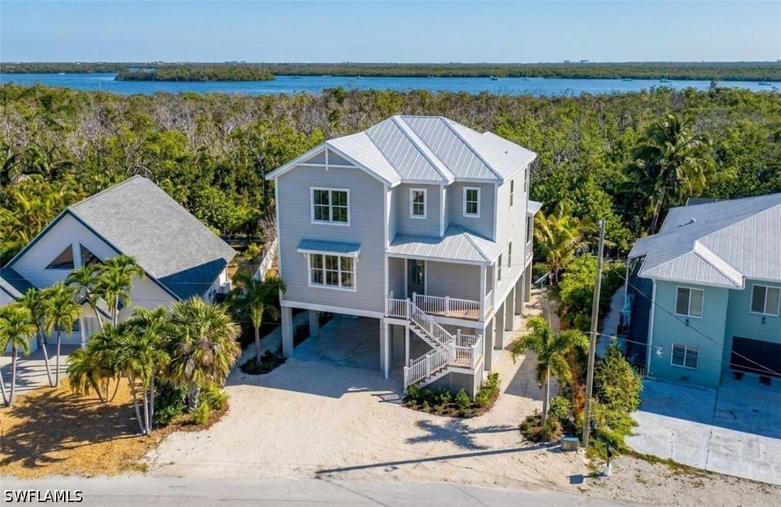311 Donora Boulevard, Fort Myers Beach, FL 33931 photo 5