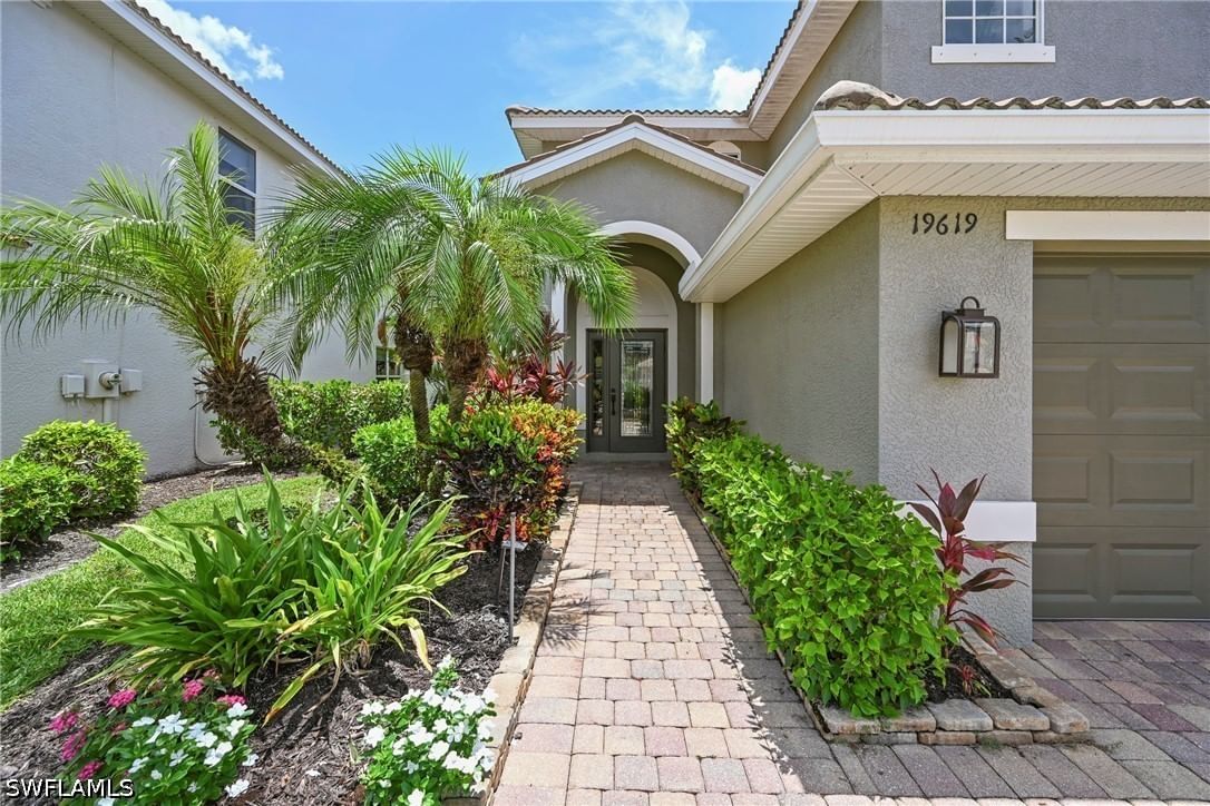 19619 Tesoro Way, Estero, FL 33967 photo 3