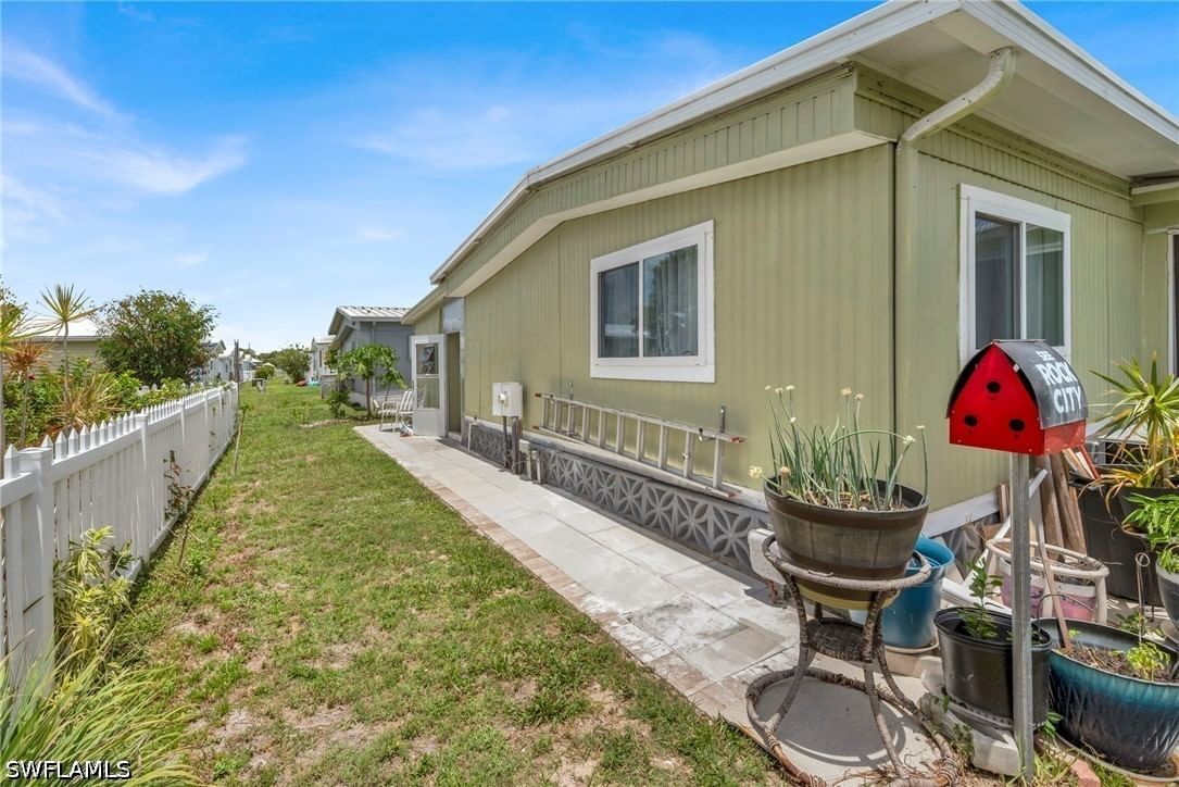 26049 Princess Lane, Bonita Springs, FL 34135 photo 4