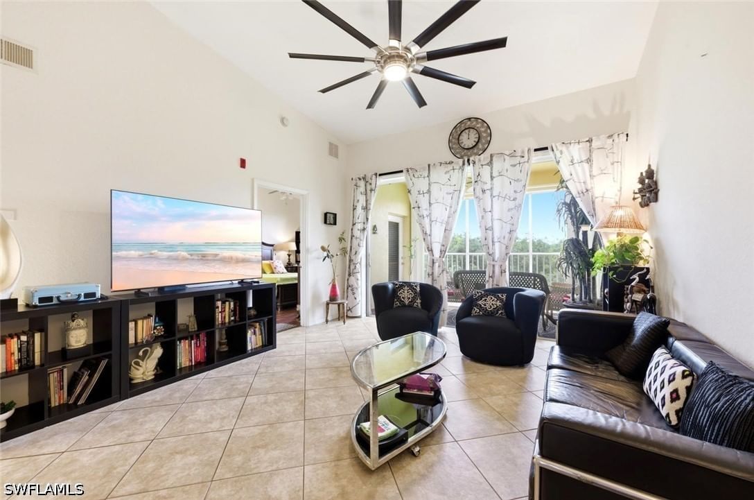 6828 Sterling Greens Place #4405, Naples, FL 34104 photo 2