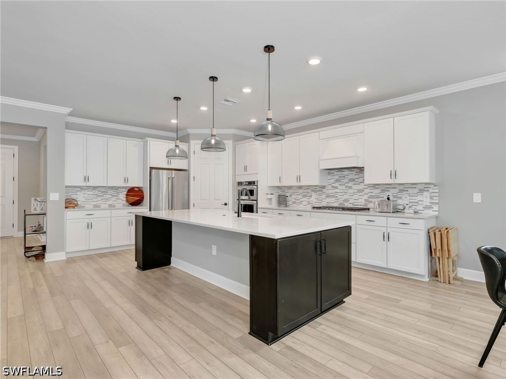 9487 Greyhawk Trail, Naples, FL 34120 photo 2