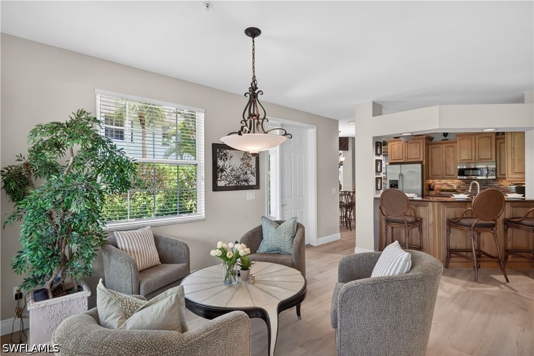 5035 YACHT HARBOR Drive #103, Naples, FL 34112 photo 3
