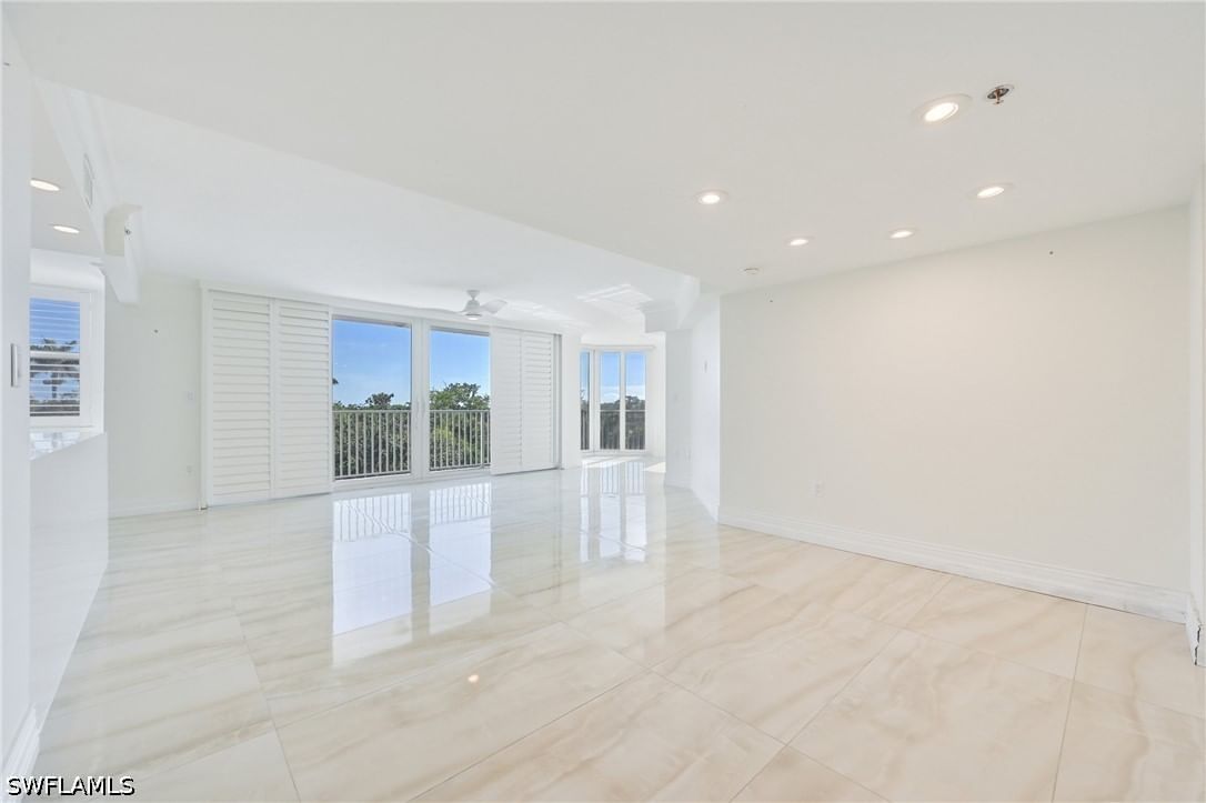6361 Pelican Bay Boulevard #202, Naples, FL 34108 photo 3
