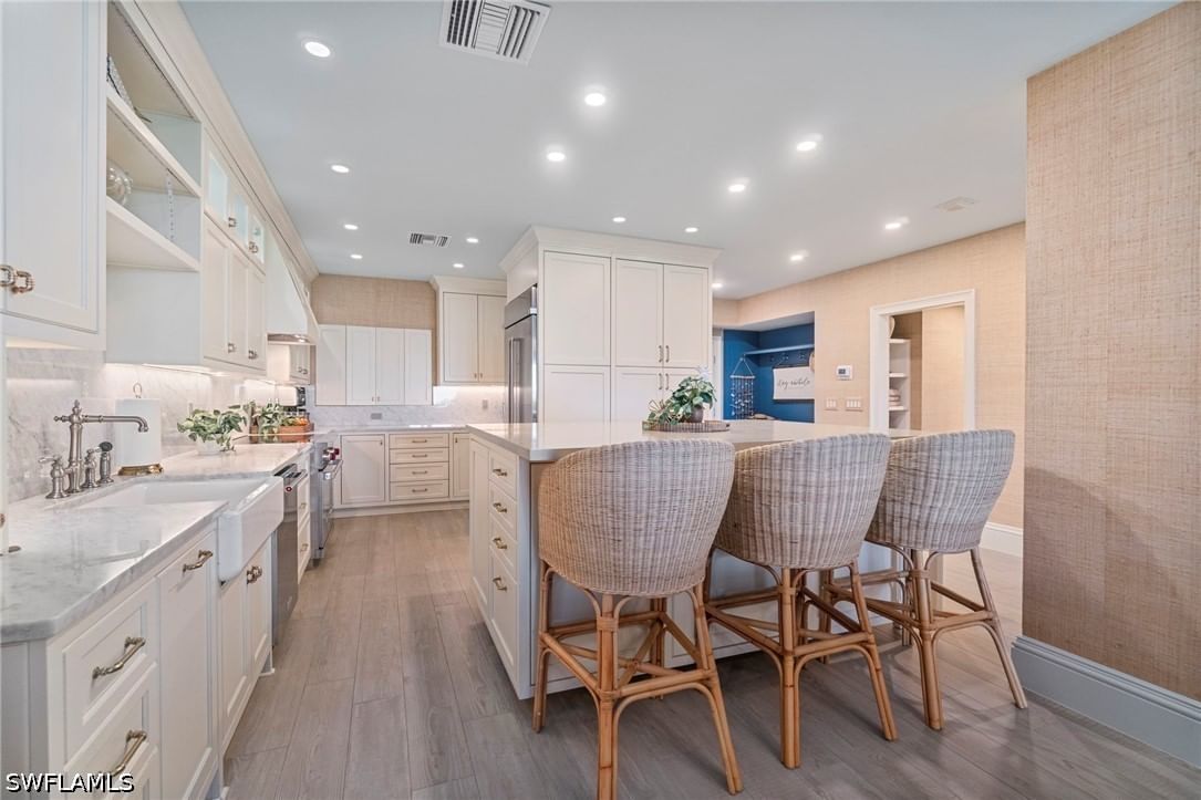176 S Collier Boulevard #101, Marco Island, FL 34145 photo 4