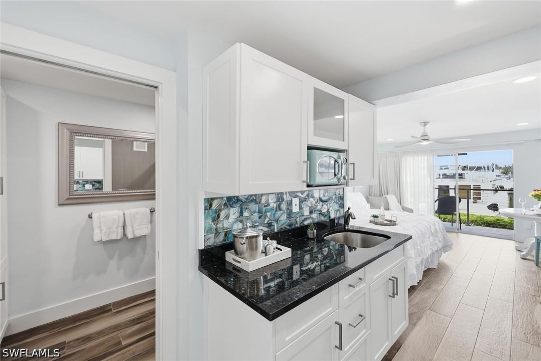 900 Broad Avenue S #125, Naples, FL 34102 photo 5