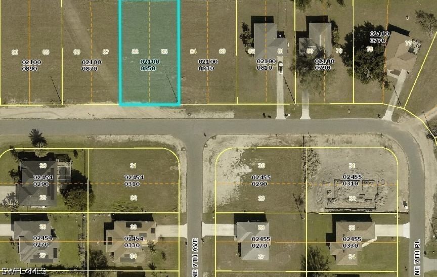 623 NE 15th Terrace, Cape Coral, FL 33909 photo 5