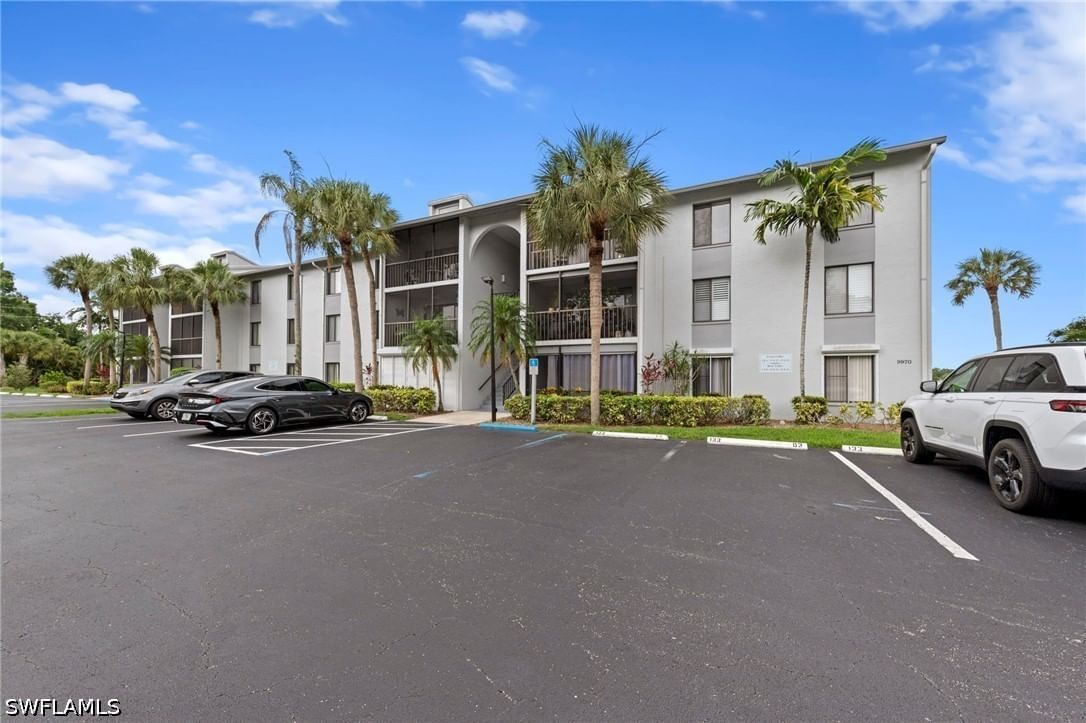 9970 Sailview Court #20, Fort Myers, FL 33905 photo 2