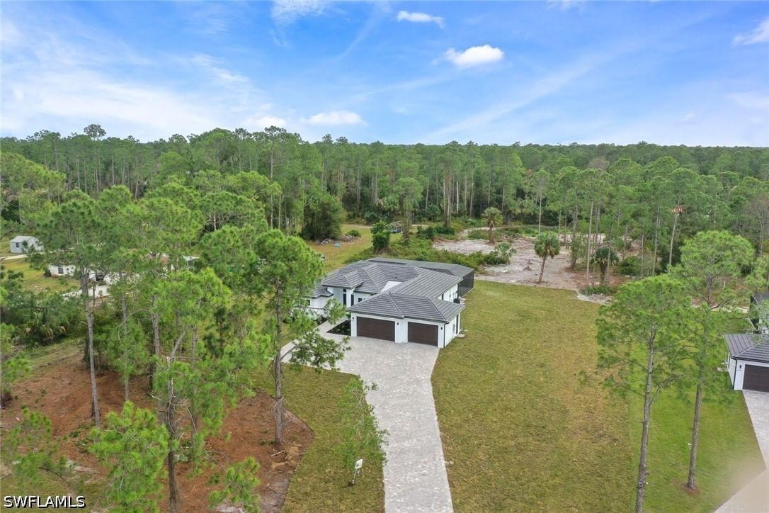 2806 Golden Gate Boulevard W, Naples, FL 34120 photo 5