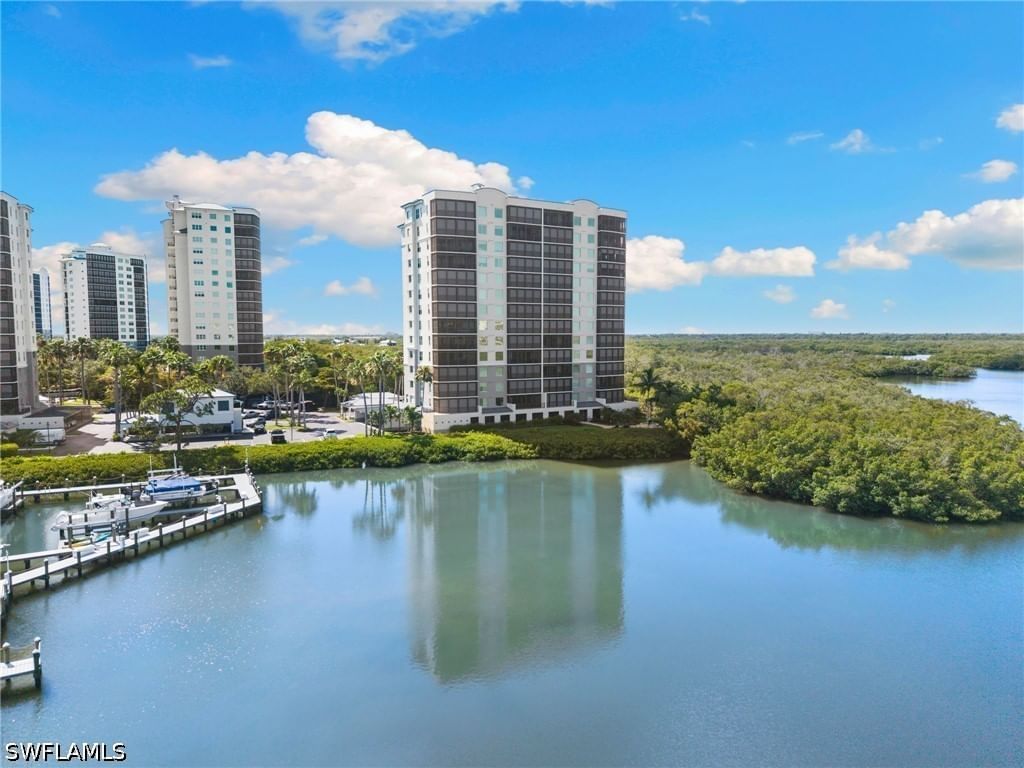 420 Cove Tower Drive #804, Naples, FL 34110