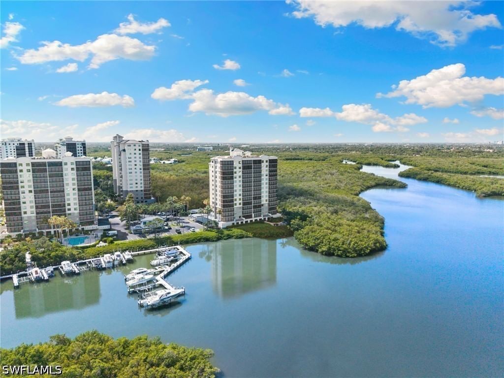 420 Cove Tower Drive #804, Naples, FL 34110 photo 4
