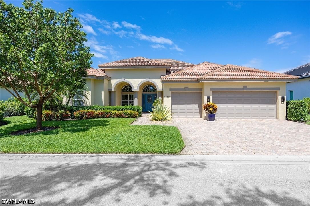 13360 Bridgeford Avenue, Bonita Springs, FL 34135 photo 2