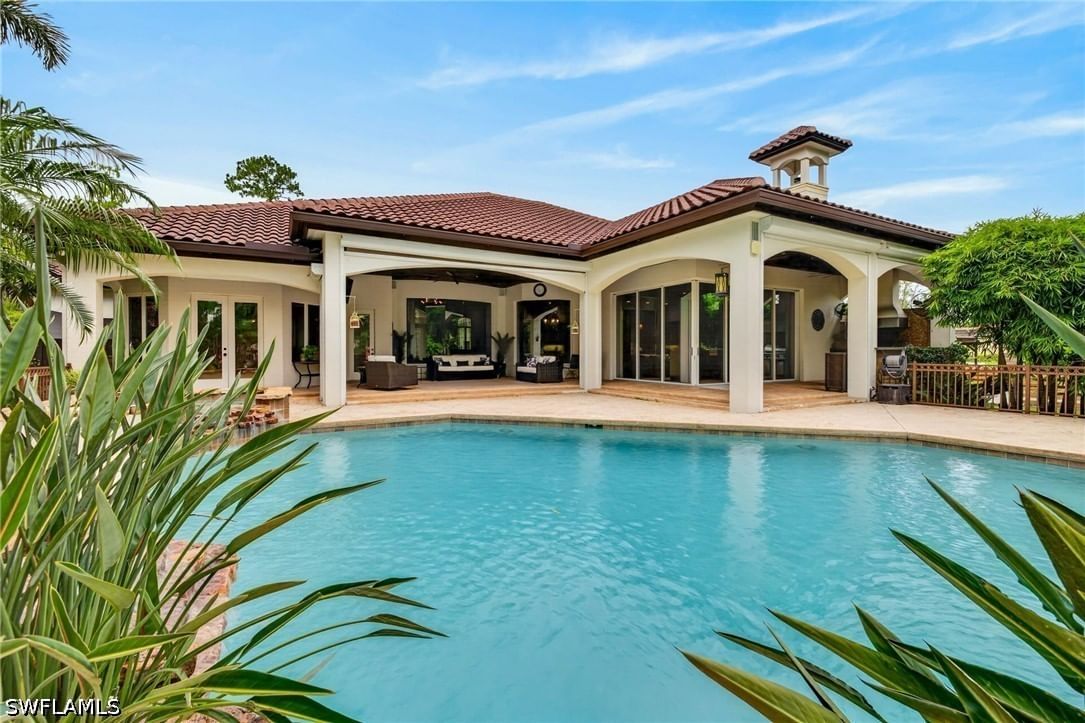 430 29th Street NW, Naples, FL 34120 photo 2