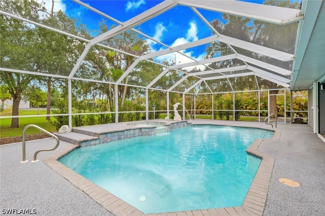 15261 Shamrock Drive, Fort Myers, FL 33912 photo 3