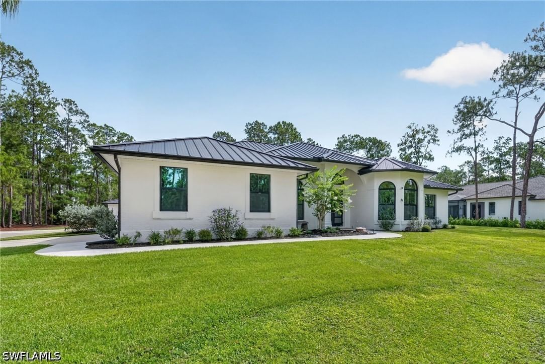 3521 1st Avenue NW, Naples, FL 34120 photo 5
