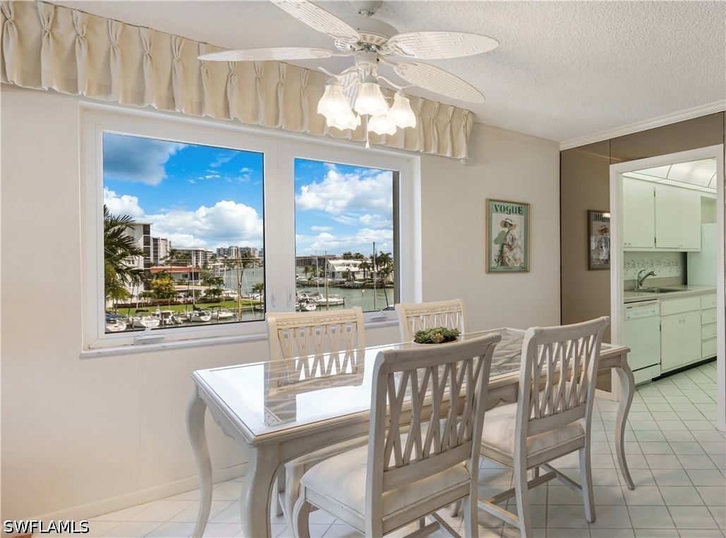 2150 Gulf Shore Boulevard N #411, Naples, FL 34102 photo 2