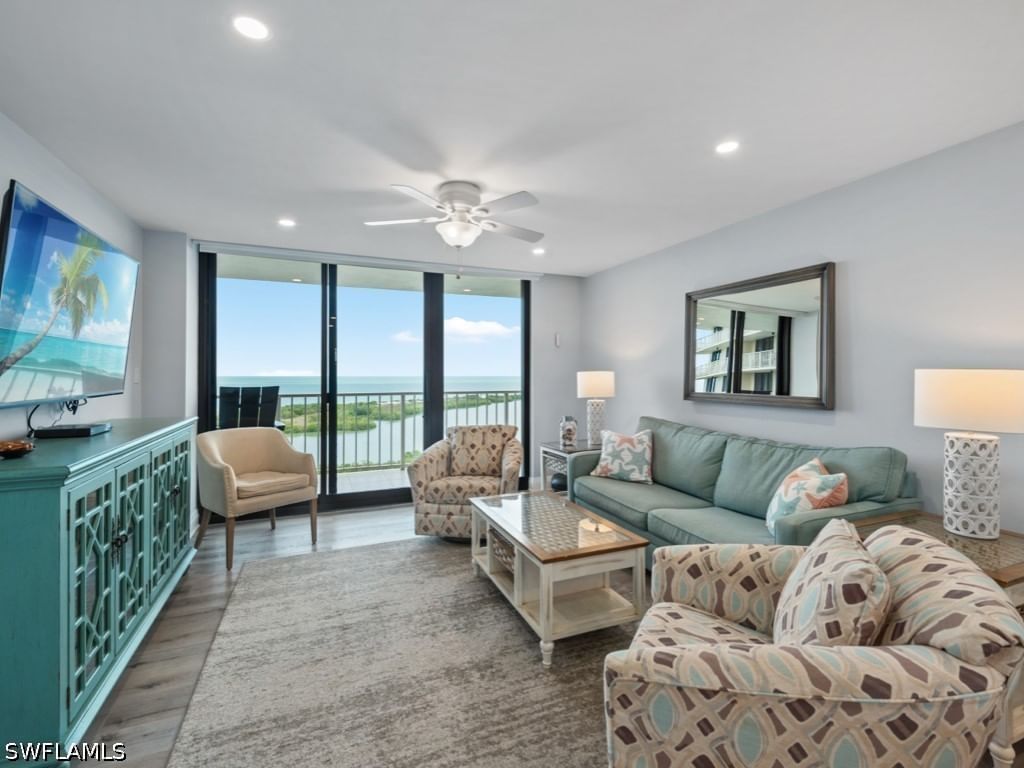 440 Seaview Court #1502, Marco Island, FL 34145 photo 3