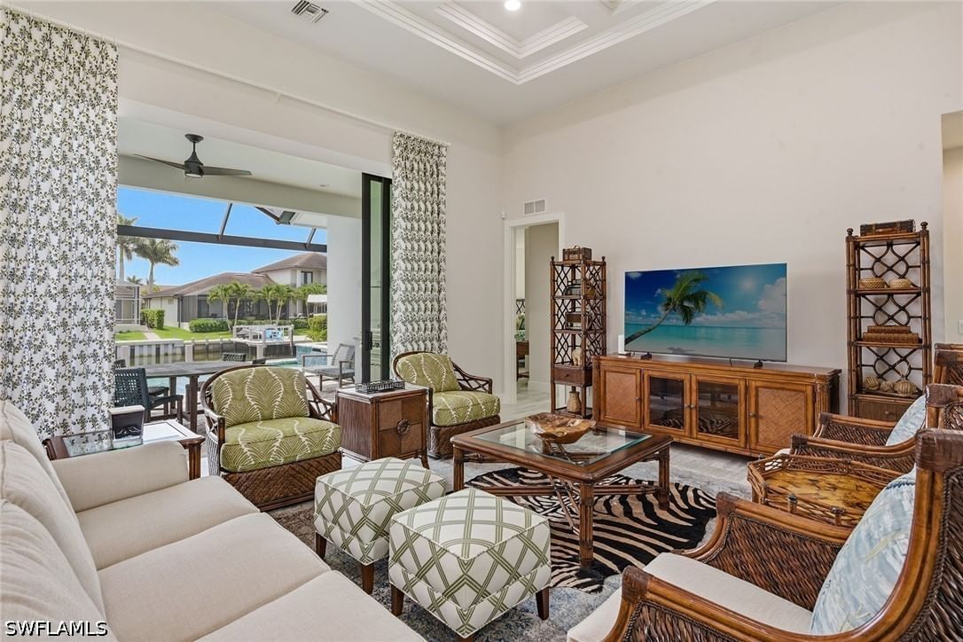 931 Ivory Court, Marco Island, FL 34145 photo 3