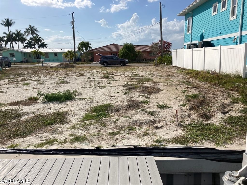 2849 TRIGGERFISH Street, Matlacha, FL 33993 photo 2